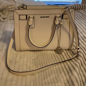Michael Kors white 2-in-1 handbag with crossbody strap